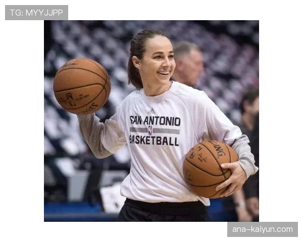 独家专访：王牌主帅贝基·哈蒙谈论卫冕压力与球队的长期健康管理策略